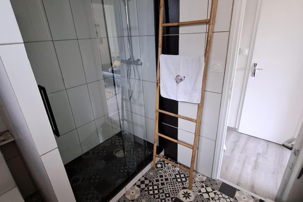 Agreable T2 Classe 3 Etoiles, Refait A Neuf, Dans Quartier Calme Ροντέζ Εξωτερικό φωτογραφία