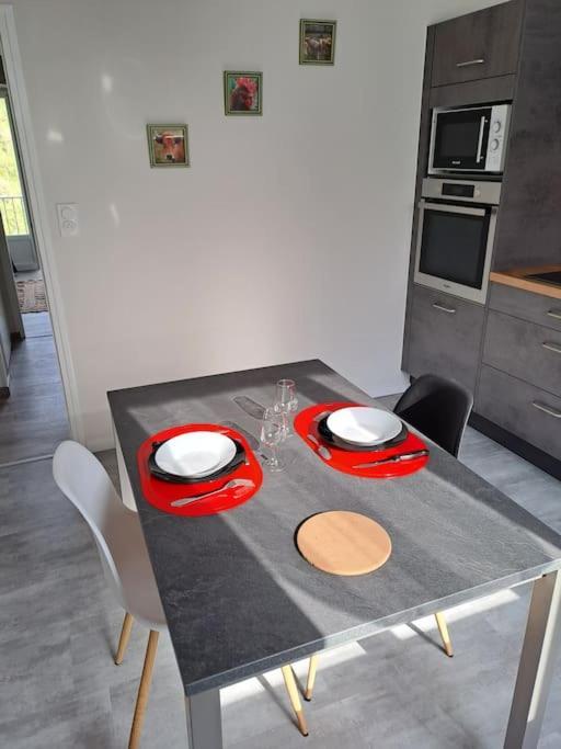 Agreable T2 Classe 3 Etoiles, Refait A Neuf, Dans Quartier Calme Ροντέζ Εξωτερικό φωτογραφία